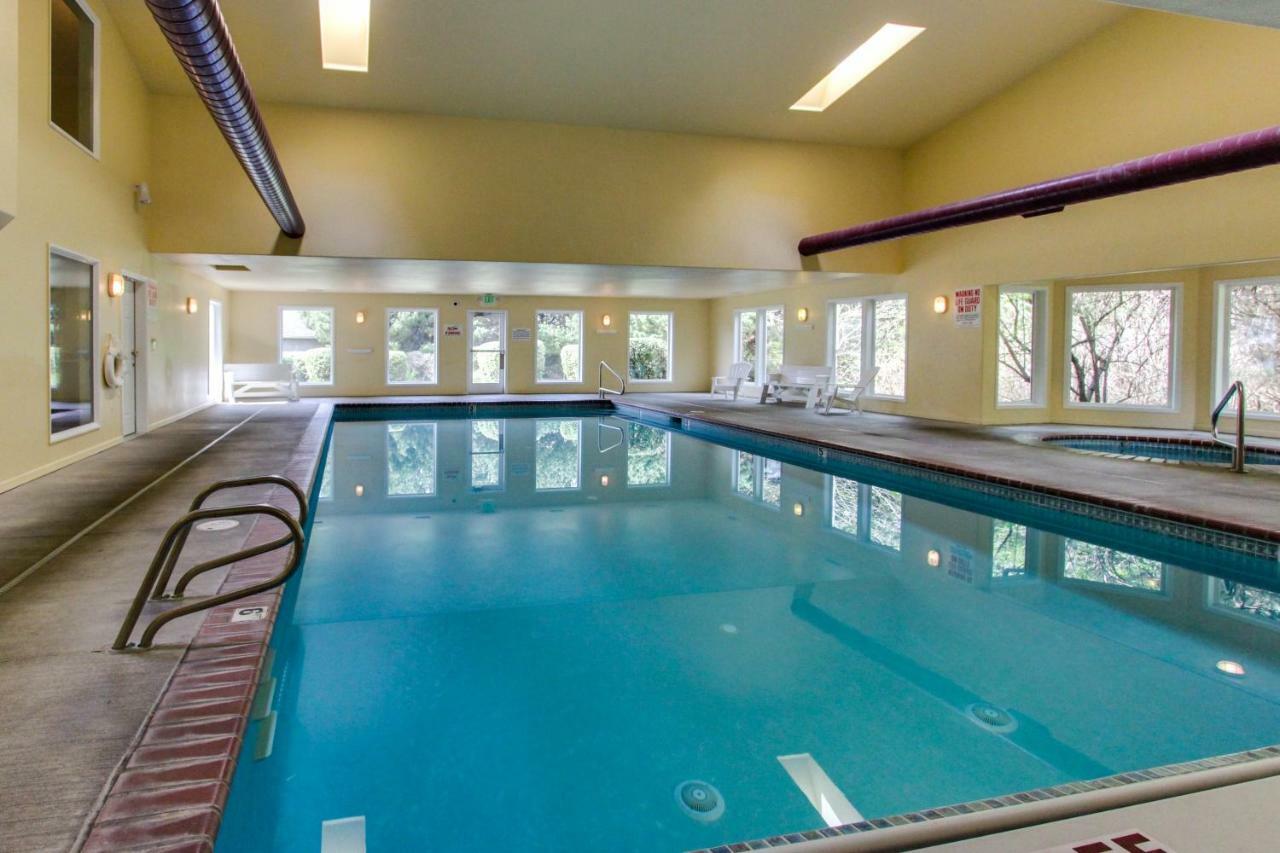 Ocean Star Apartment Depoe Bay Bagian luar foto
